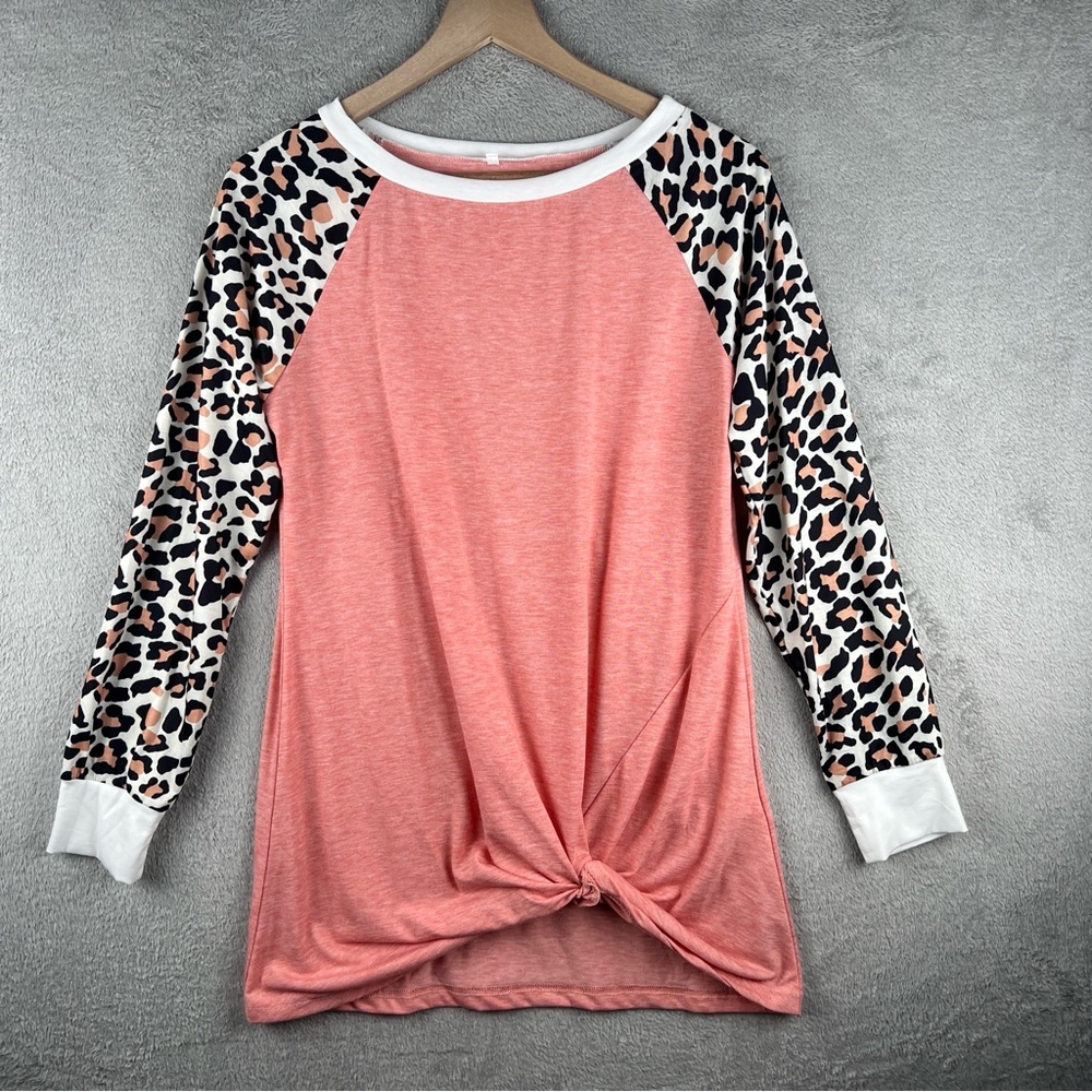 Chic Long Sleeve Top with Leopard Print Sleeves